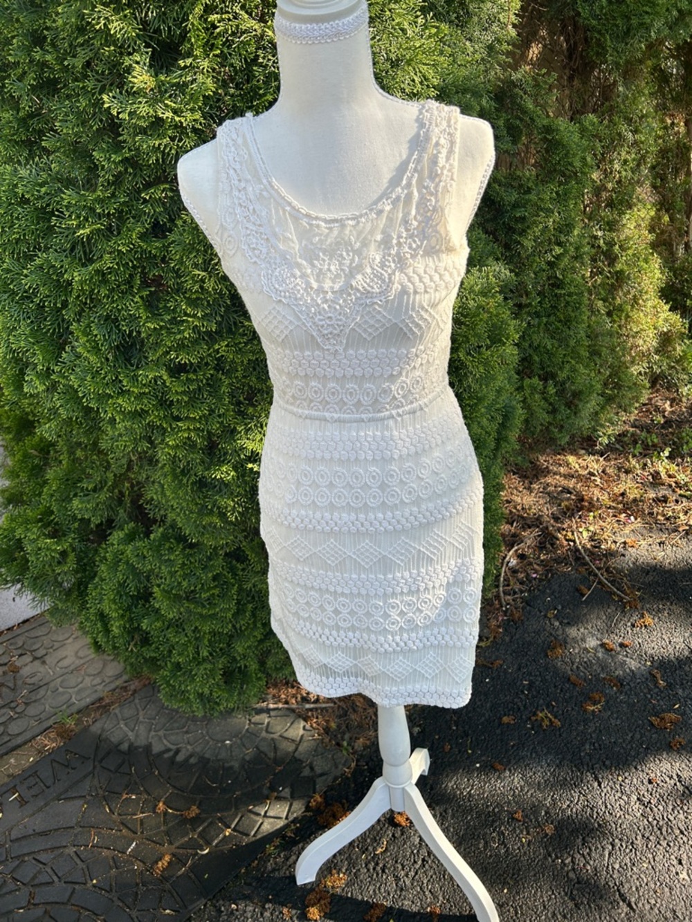 Xhilaration White Lace Midi Sheath Dress